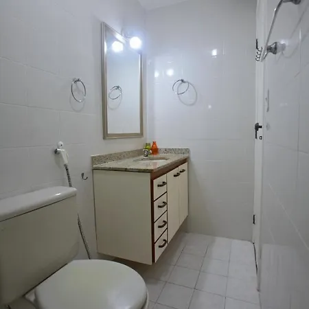Amplo Apartamento Com Suites E Ar Refrigerado A 400 Metros Da Praia Do Forte Cabo Frio Exterior photo